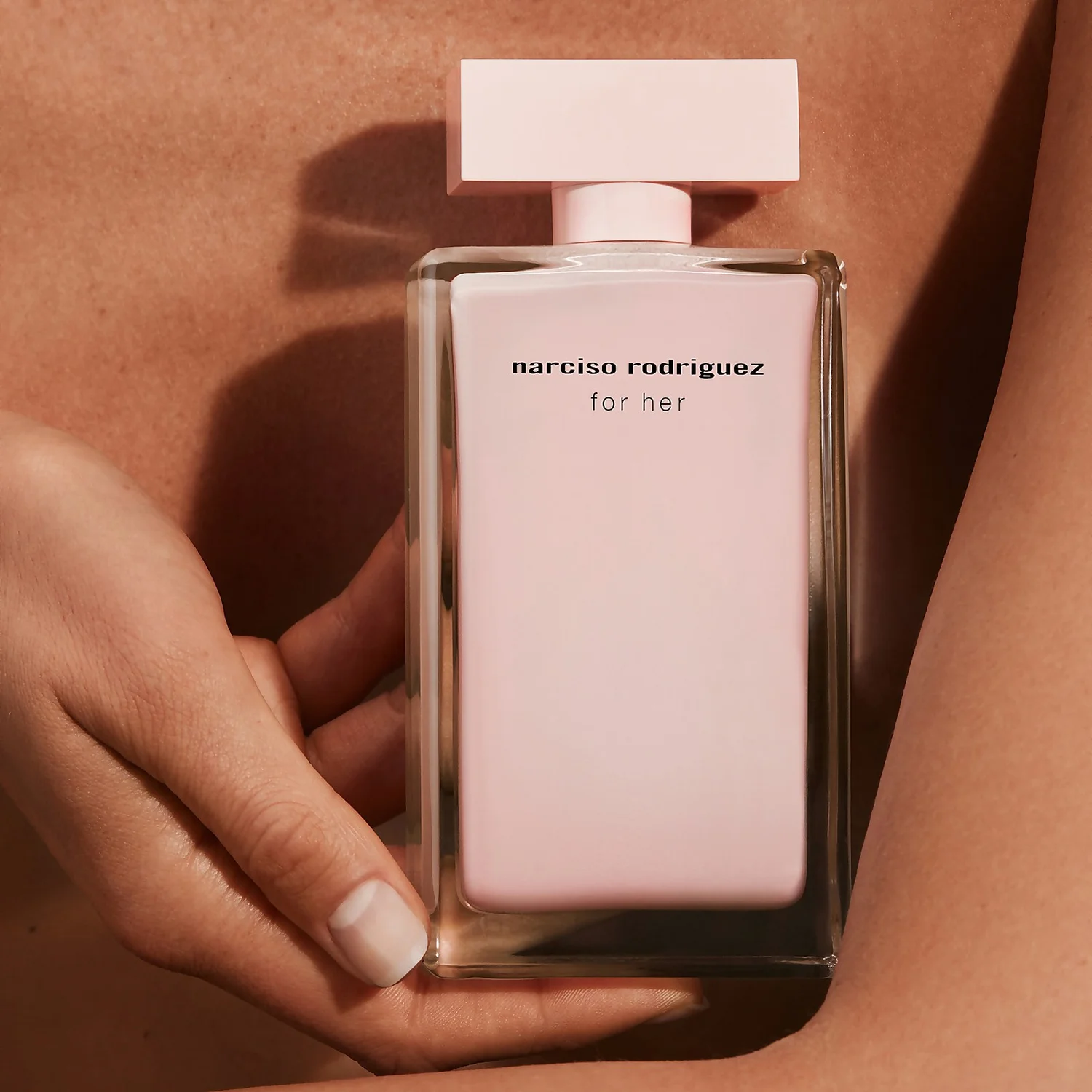 Narciso Rodriguez For Her Eau De Parfum Spray 50ml 5 Narciso Rodriguez For Her Eau De Parfum Spray 50ml - Image 5