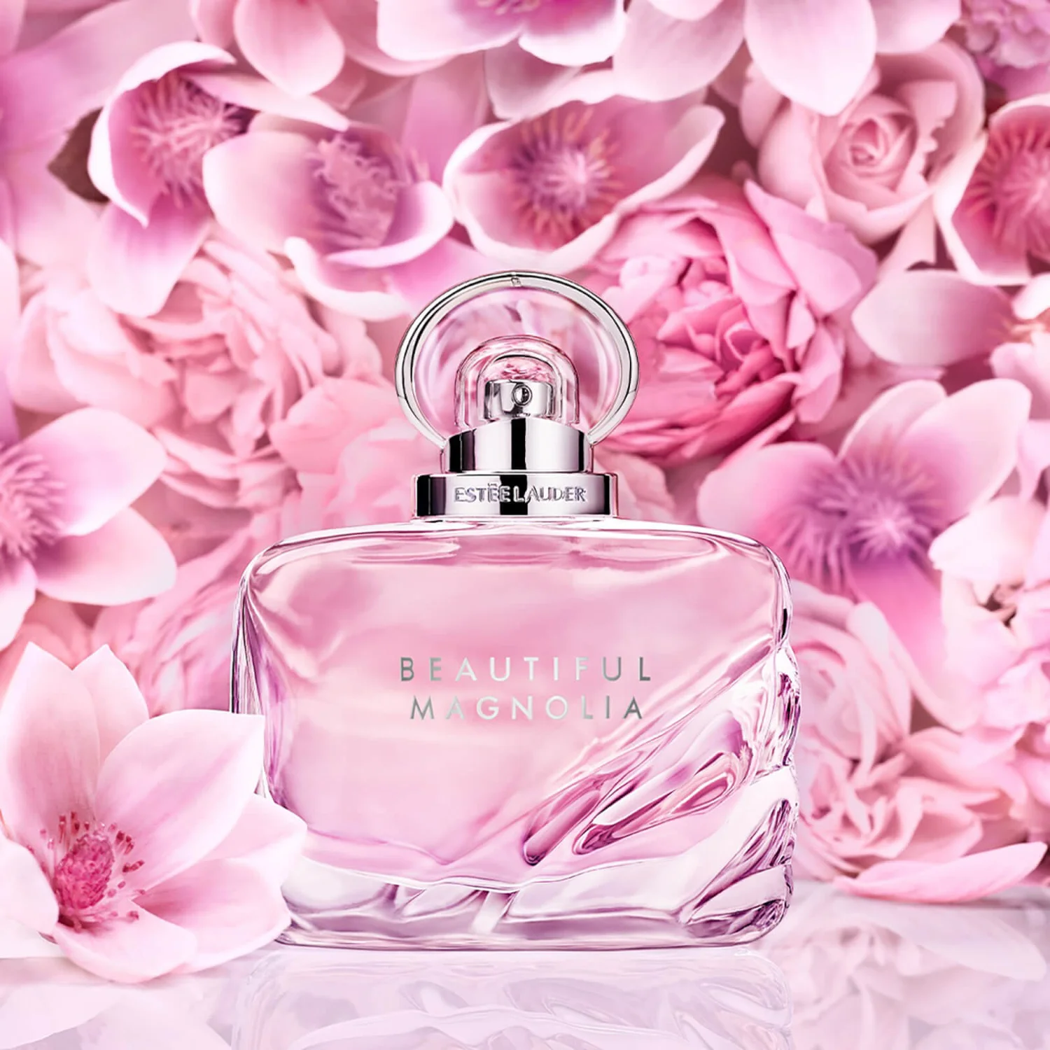 Estee Lauder Beautiful Magnolia Eau De Parfum Spray 30ml 2 Estee Lauder Beautiful Magnolia Eau De Parfum Spray 30ml - Image 2
