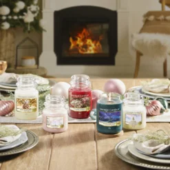 Yankee Candle Original Jar Candles Medium Snow Globe Wonderland 411g -Dermalogica Sale Store 14604674 8815058463259871