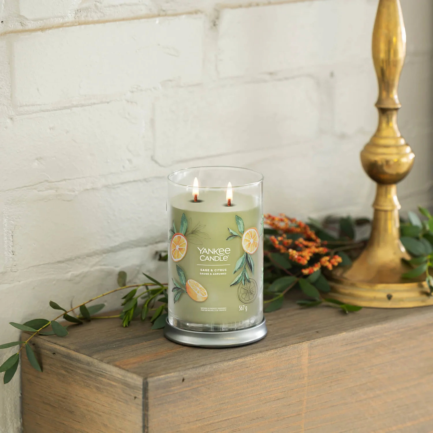 Yankee Candle Signature Jar Candle Large Tumbler Sage And Citrus 567g 2 Yankee Candle Signature Jar Candle Large Tumbler Sage And Citrus 567g - Image 2